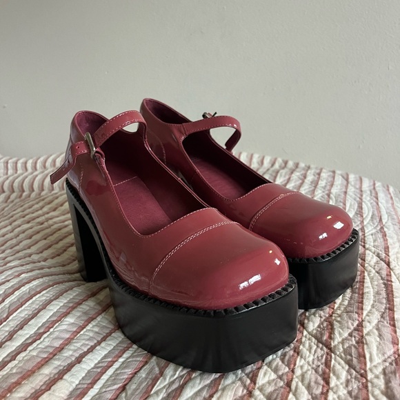 Jeffrey Campbell Platforms - Picture 3 of 14